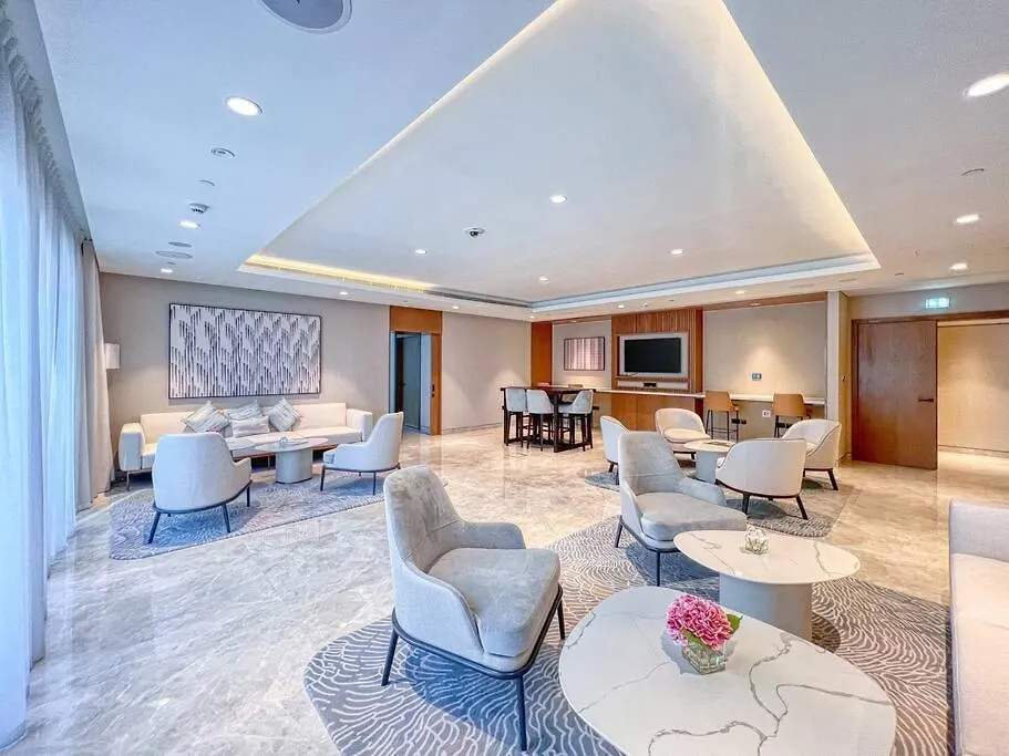 First Class 2Br In The Heart Of Downtown Dubai