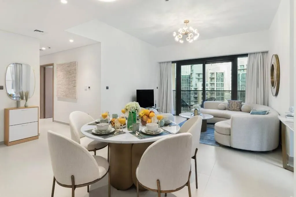 First Class 2Br In The Heart Of Downtown Dubai 0*,