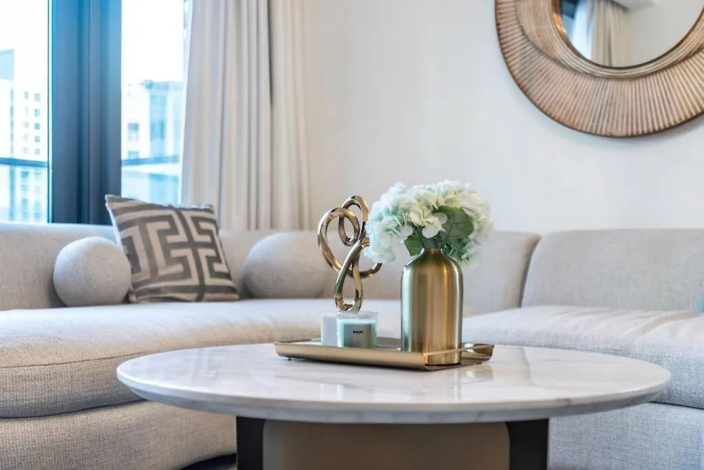 First Class 2Br In The Heart Of Downtown Dubai 0*,