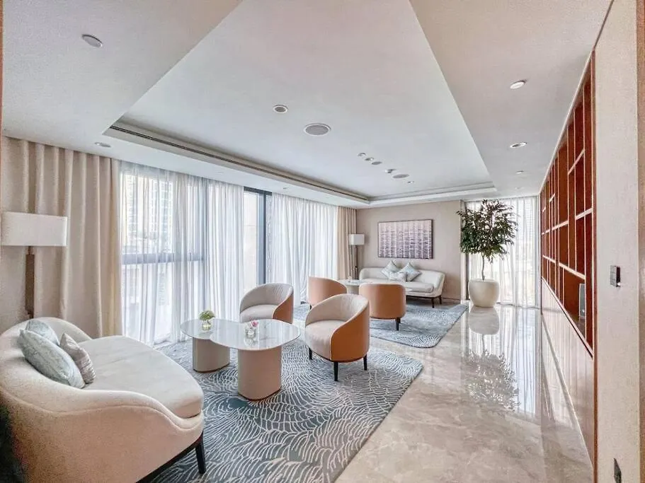 Apartment First Class 2Br In The Heart Of Downtown Dubai